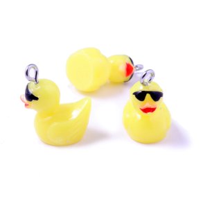Gummi-Ente, Anh�nger mit Metall�se, Plastik, gelb, 21x19x13 mm, 2 Stck