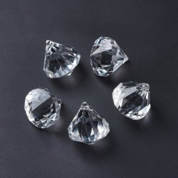 Prisma, gekreuzt gebohrt, klare Acryl, 31x28 mm. 2 Stk.