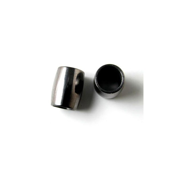 Tube connector, black stainless steel, 12x8 with hole size 5mm.