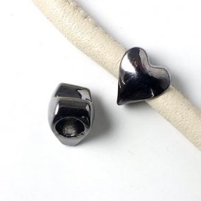 Schmales Herz, dunkles Messing, 10x9x8 mm, 1 Stk.