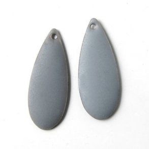 Enamel charm, long grey/silvered teardrop with a matt finish, 28x11mm, 2pcs.