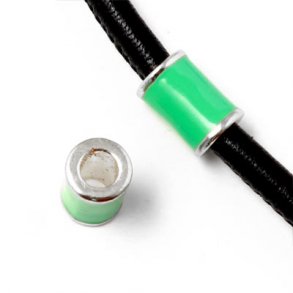 Rohrperle mit versilbertem Rand, türkis-grün, 12x8 mm, Lochgröße 5 mm, 1 Stk.