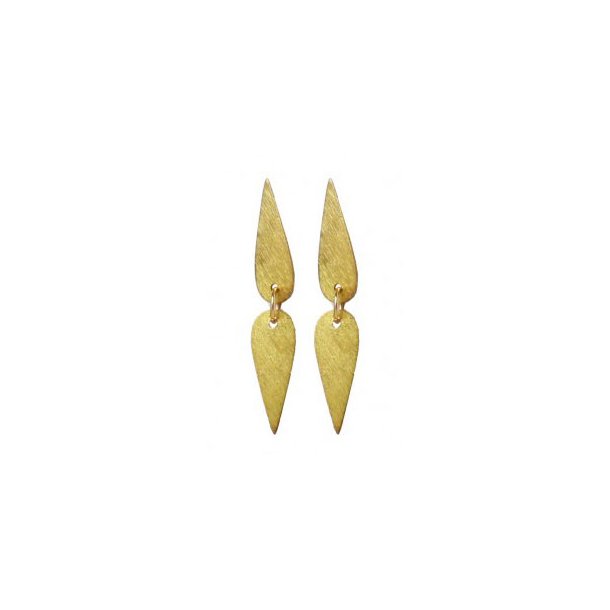 Gilded silver earstuds with jumprings and brushed pointed teardrops