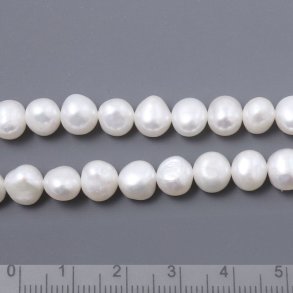Freshwater pearl, baroque, white, ca. 7x8 mm, A-grade, 6 pcs