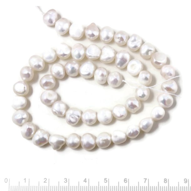 Ferskvandsperle, hel streng, barok hvid, 8x9x7 mm, A-grade, ca. 48 stk