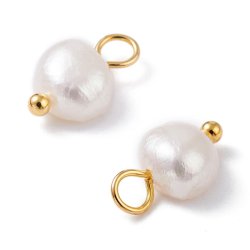 S&uuml;&szlig;wasserperle mit &Ouml;se, uneben, wei&szlig;, Messing vergoldet, 10x6x5 mm, 2 St&uuml;ck.