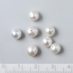 Ferskvandsperle, hel streng, hvid, potato, 6x7 mm, A-grade, ca. 58 stk