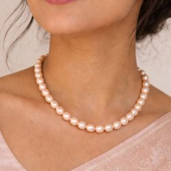 Freshwater pearl, full strand, peach color, rice shape, 9x7,5mm, A-grade, appx. 42pcs