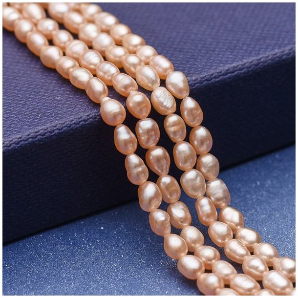 Freshwater pearl, peach color, drop, B-grade, 5x4mm, 10pcs