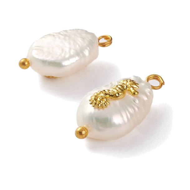 Freshwater pearl pendant with seahorse, white, gold-plated, approx. 14x9x6 mm, 1 pc