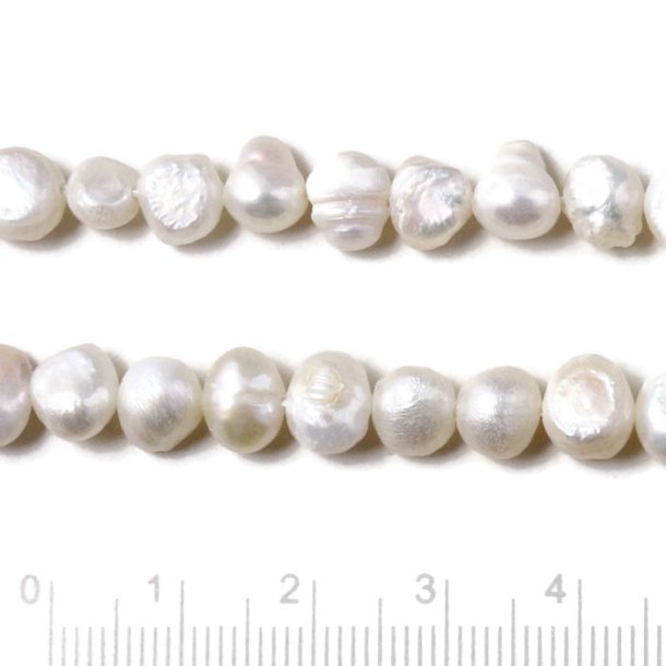 Freshwater pearl, baroque, white, ca. 7x8x6 mm, 6pcs