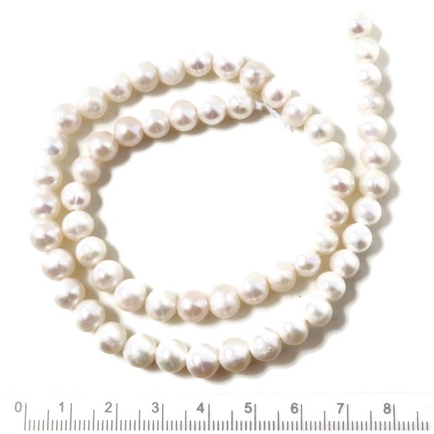 Frershwaterpearl, full strand, white, potato, 6 mm, large hole 1.5mm , ca. 70pcs
