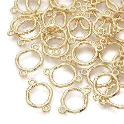 Glied, Messing leicht vergoldet, geh&auml;mmerter Kreis mit 2 &Ouml;sen, 17x12x1,5 mm, 4 Stck