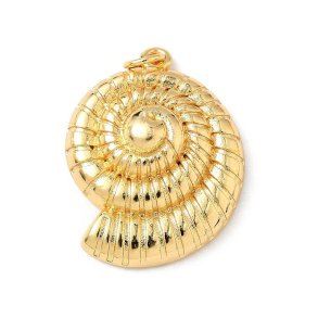 Pendant, striped sea snail shell, 18K gold-plated brass, 27x21 mm, 1 pc