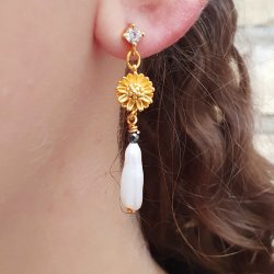 Mittelglied, Dahlienblte, zwei sen, Silber vergoldet, 11x8x3,8 mm, 1 Stck