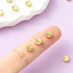 Flache, runde, facettierte Perle, 18K vergoldetes Messing, 5x3 mm, 6 Stck