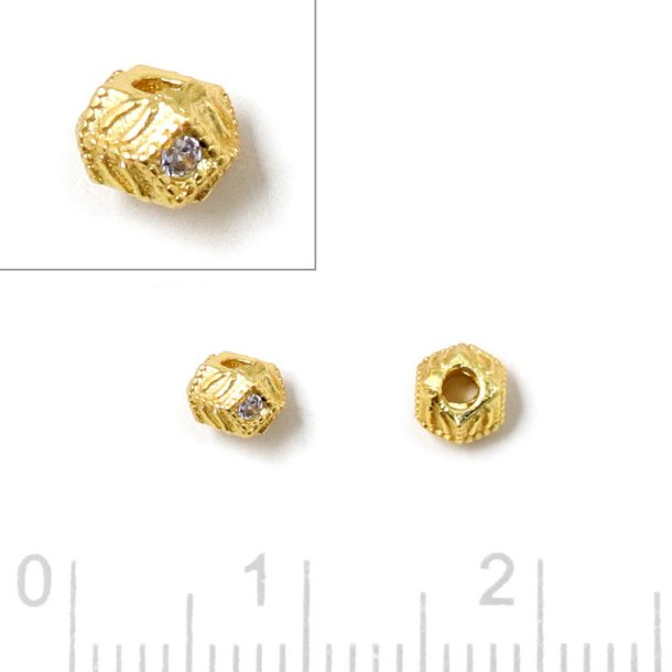 Faceted nubbed pearl with two zircons, Gold-plated silver, 4.5x3.5 mm, 2 pcs.