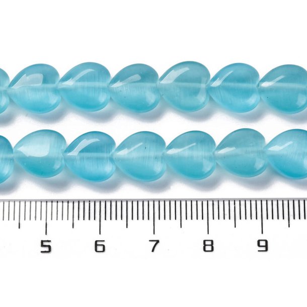 Glasperle mit Cat-eye-Look, Flaches Herz, himmelblau, 10x10x4,5 mm. 4 Stck