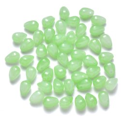 Glasperle, Tropfen, hellgrn, oben quer gebohrt, 9x6 mm, 6 Stk