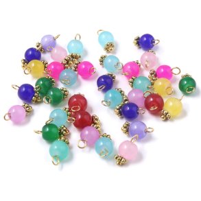 Anhnger, farbige Glasperle mit Blume, Mischfarben, Messing vergoldet, 11x6 mm, 6 Stck