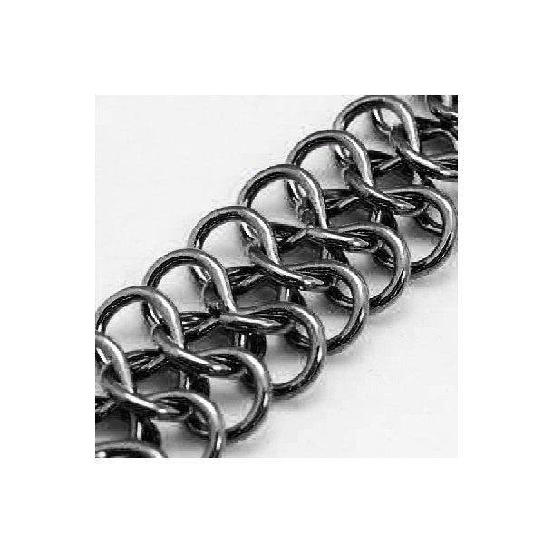 Armour chain, 3-row, dark gunmetal, 12x6x1mm, 50cm. Delivered in one piece when buying several pieces.