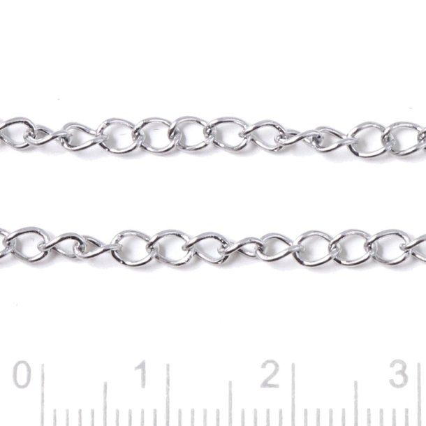 Anchor chain, slightly twisted joints, steel, 4x3x0.6 mm, 1 m