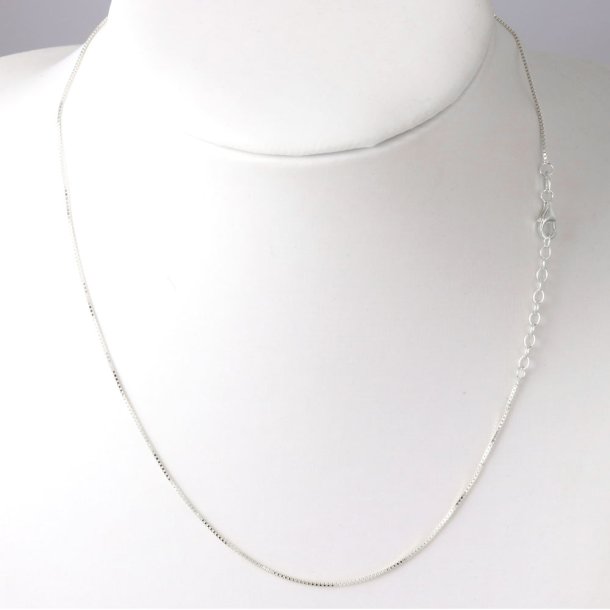 Necklace, Box chain, silver, width 0.9mm, adjustable length 41-44cm