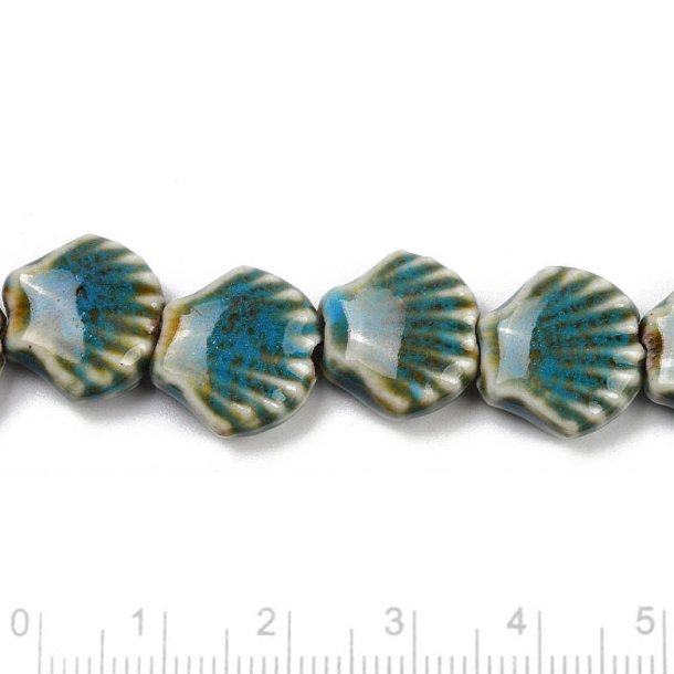 Muschel, Keramikperle, petrolblau, 13x14 mm, 4 Stck