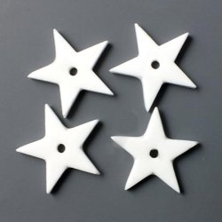 Keramiksterne, wei, mit Loch in der Mitte, 18 mm, 2 Stk.