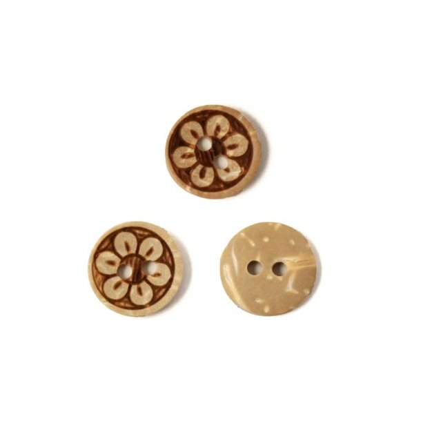 Button made of coconut, with flower pattern, 12-13mm, 4pcs.