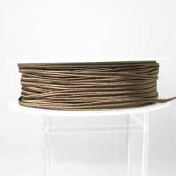 Russisches Flechtband, braun, 3x1 mm, 1 Meter.