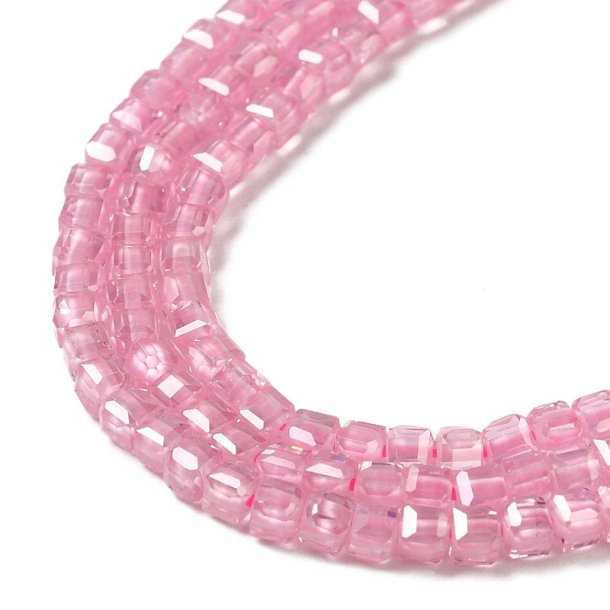 Zirconia, full strand, crystal pink cube, faceted, 2.5x2.5x2.5 mm, 150 pcs
