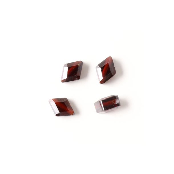 Zirconia, diamonds, red-brown, 7 x 5mm. 6pcs