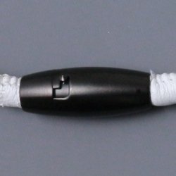 Magnetverschluss, mattiert, torpedoform m. Schlie&szlig;e, schwarzer Stahl, Loch 8 mm, 1 Stk.