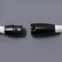 Magnetverschluss, mattiert, torpedoform m. Schlie&szlig;e, schwarzer Stahl, Loch 8 mm, 1 Stk.