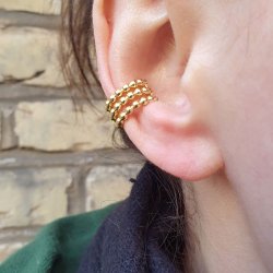 Ear cuff, 3 rows of beads, 18K gold-plated brass, 14x8 mm, 2 pcs