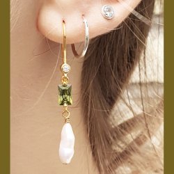 Ohrhaken mit Zirkonia und offener se, vergoldetes Silber, 27 mm, 2 Stk.