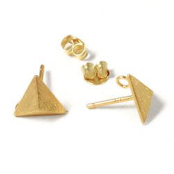 Ohrstecker mit Dreieck, geb&uuml;rstet, mit offener &Ouml;se, vergoldetes Silber, 9 mm, 2 Stk.