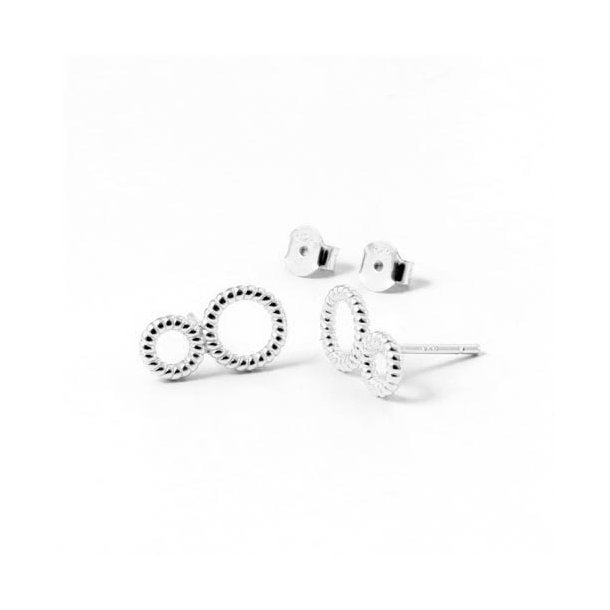 Earstuds with twisted rings, Sterling silver, 13x8mm, 2pcs.