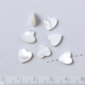 Heart-shaped beads, genuine mother-of-pearl, natural white, 8x8x2 mm, 4 pcs