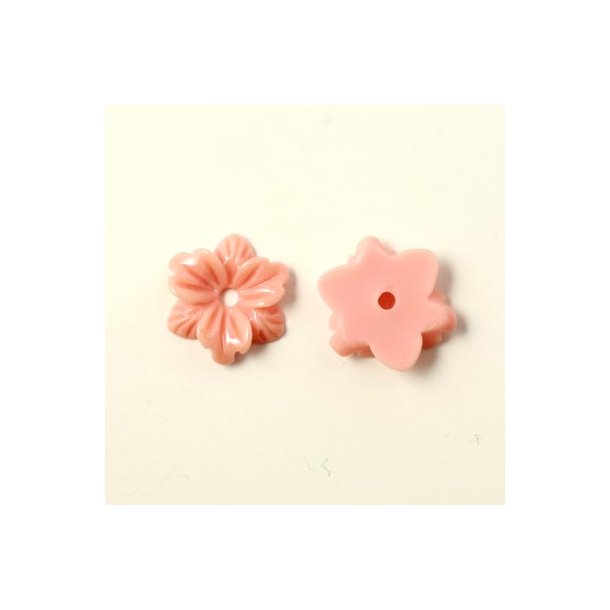 Resin, round lily, salmon, with hole in the middle, 12x3mm, 4pcs.