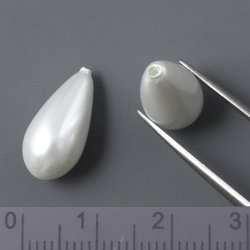 Shellpearls, Tropfen, angebohrt, perlmuttwei&szlig;, 16x8 mm,  2 Stk.