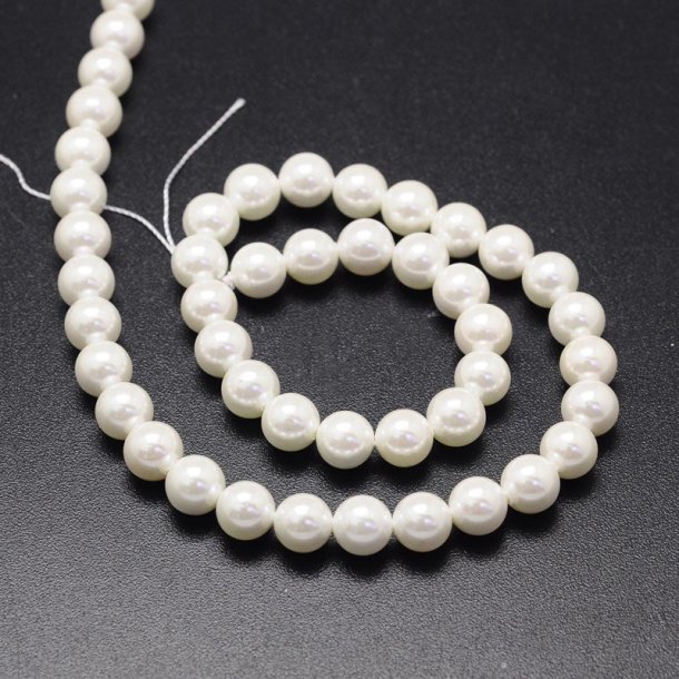 Shell pearl, complete strand, round, white, 12mm, 33pcs.