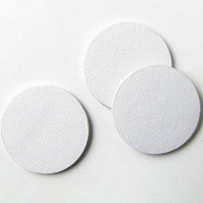 Leder-Münze, weiß, durchgefärbt, 17 mm, 2 Stk.