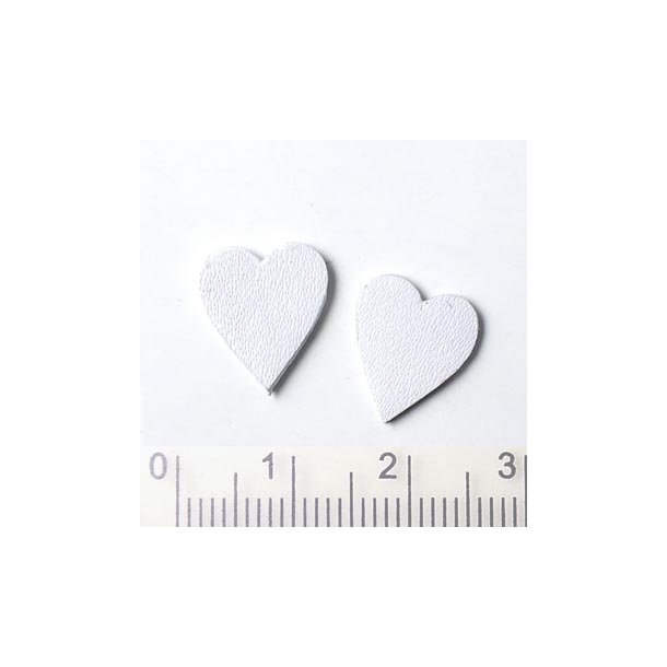 Leather heart, white, fully dyed, 11x13 mm, 2pcs.