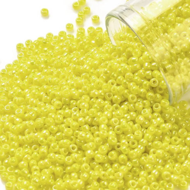 Toho Seed beads, dandelion yellow, opaque, AB luster, #11, 2x1.5mm, 10gr., 1100 pcs