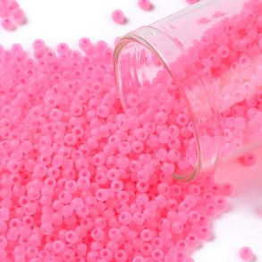 Toho Seed beads, hot pink, semitransparent, frosted, #11, 2x1.5mm, 10gr., 1100 pcs