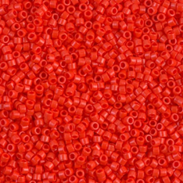 Delica, size #15, red, opaque, 1.1x1.3mm, 5.2g, ca. 1800pcs
