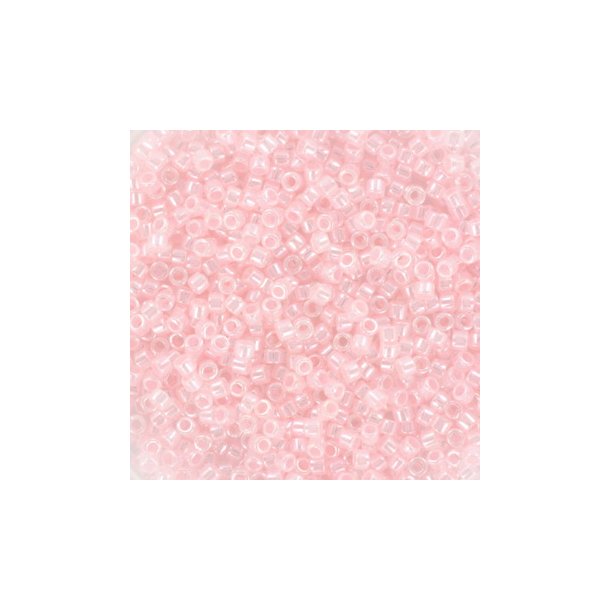 Delica, size #11, baby pink, ceylon, 5.2g ca. 1000 beads