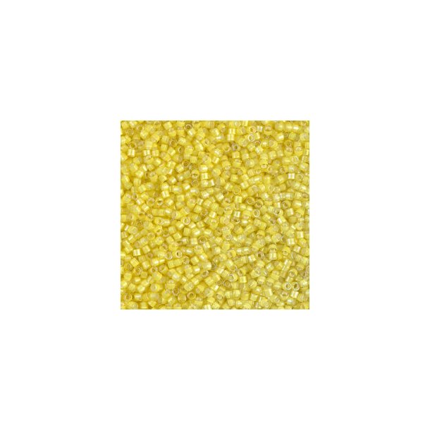  Delica, Gr&ouml;&szlig;e #11, gelb, , Glasperle, halbtransparent, 1,1x1,7mm, 5,2gr